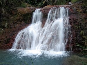 jinshan travel baian Wild stream springs 09 1